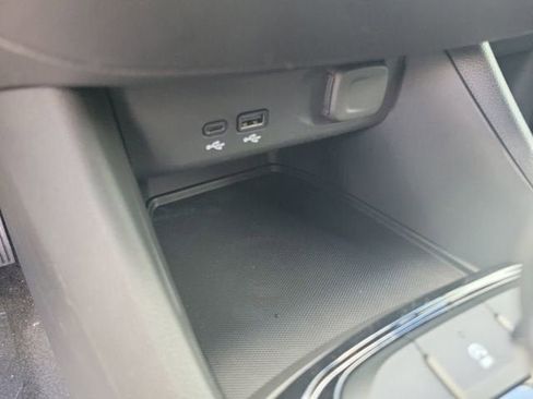 New 2026 Buick Envista Sport Touring w/ Convenience I Package FWD image 25