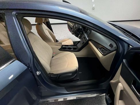 Used 2017 Hyundai Sonata Sport FWD image 26