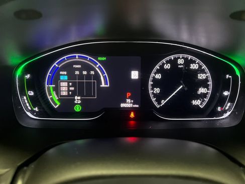 Used 2020 Honda Insight Touring image 17