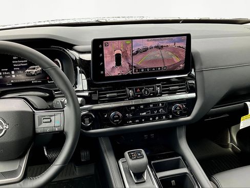 New 2026 Nissan Pathfinder SL AWD/4WD image 11