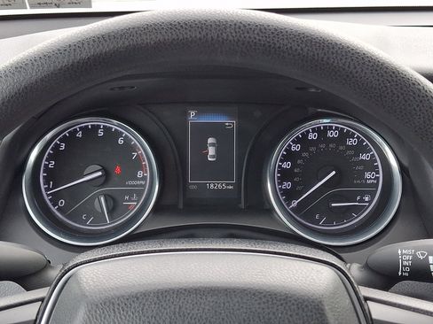 Used 2019 Toyota Camry LE FWD image 20