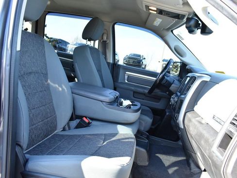 Used 2019 RAM 1500 Big Horn image 27