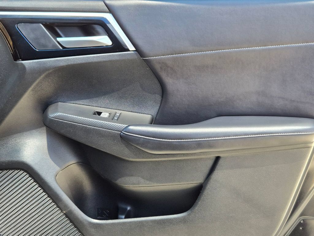 Used 2023 Mitsubishi Outlander SE FWD image 31