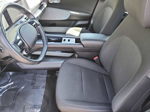 Used 2024 Hyundai Ioniq 6 SE RWD image 15