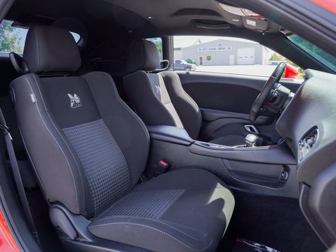 Used 2020 Dodge Challenger R/T Scat Pack w/ Dynamics Package image 41