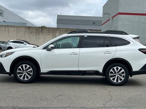 Used 2020 Subaru Outback Premium AWD/4WD image 9