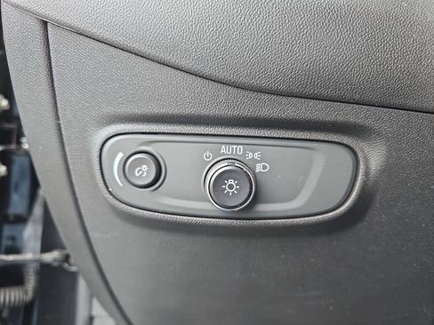 Certified 2023 Chevrolet Equinox RS AWD/4WD image 28