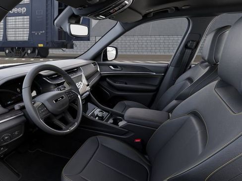 New 2026 Jeep Grand Cherokee L Limited AWD/4WD image 22