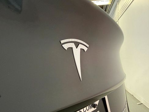 Used 2019 Tesla Model 3 Long Range AWD/4WD image 23