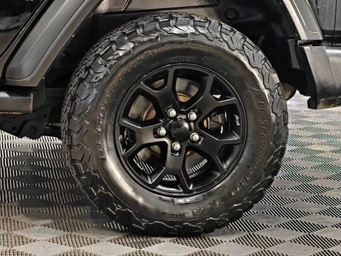 Used 2021 Jeep Wrangler Unlimited Sport AWD/4WD image 45