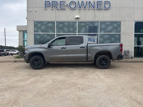 Used 2021 Chevrolet Silverado 1500 LT Trail Boss w/ Convenience Package II image 1