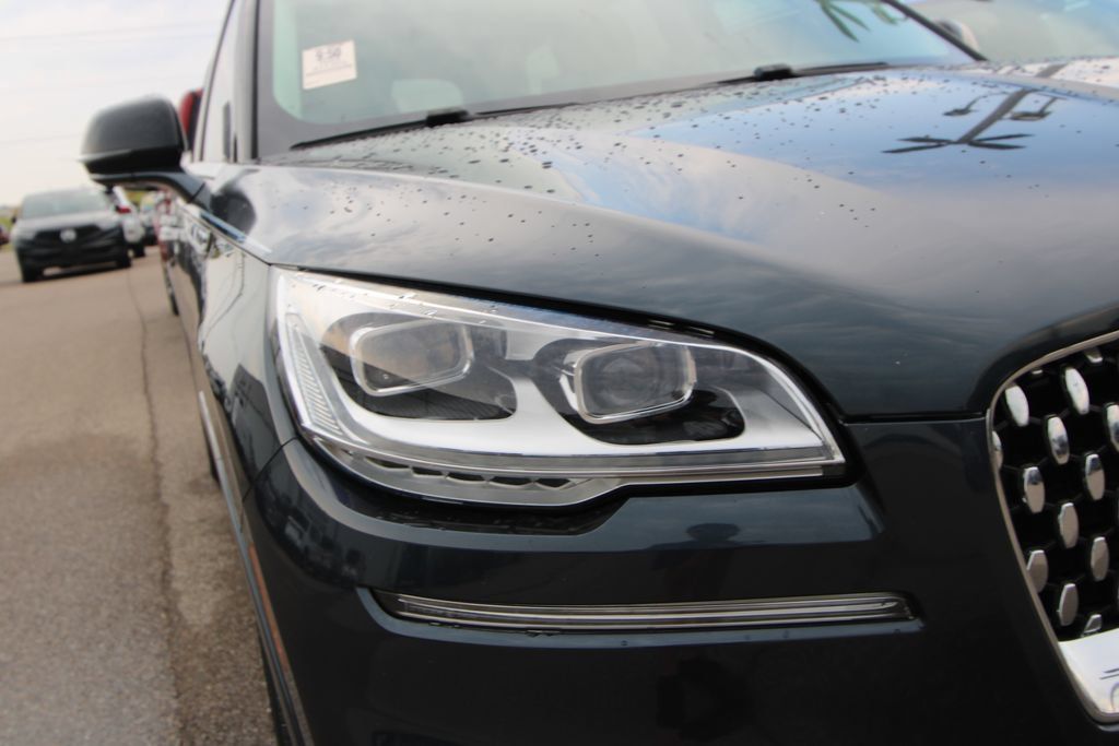 Used 2024 Lincoln Aviator Black Label w/ Dynamic Handling Package AWD/4WD image 12
