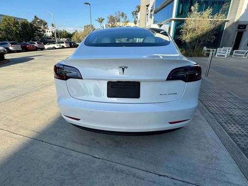 Used 2022 Tesla Model 3 Long Range AWD/4WD image 6