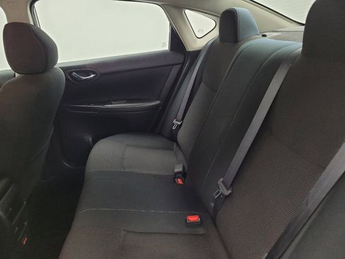 Used 2019 Nissan Sentra S FWD image 18