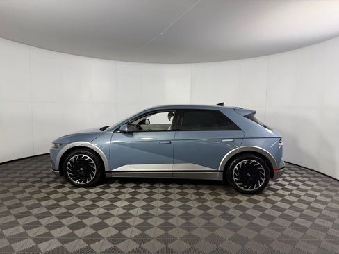 Used 2022 Hyundai Ioniq 5 Limited w/ Cargo Package image 9
