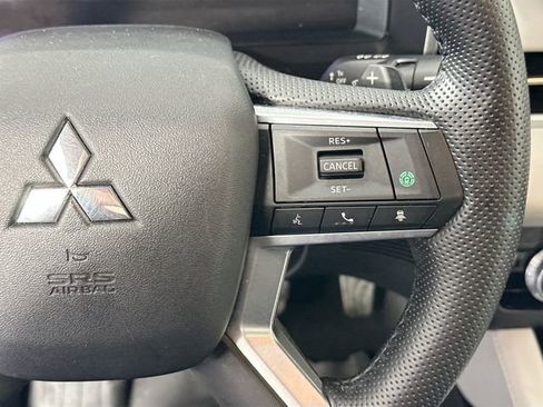 Used 2023 Mitsubishi Outlander SEL AWD/4WD image 22