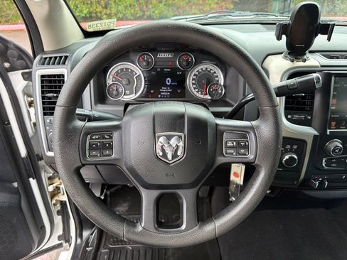 Used 2013 RAM 2500 SLT AWD/4WD image 18
