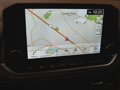 Used 2022 Nissan Rogue Platinum w/ Head-Up Display Package image 21