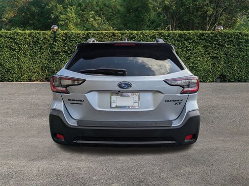 Used 2025 Subaru Outback Onyx Edition XT w/ Popular Package #2 image 5