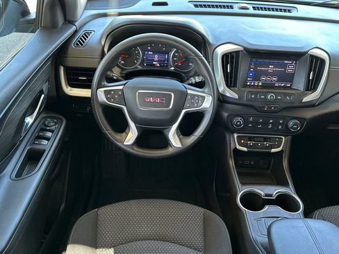 Used 2022 GMC Terrain SLE w/ LPO, Floor Liner Package AWD/4WD image 19