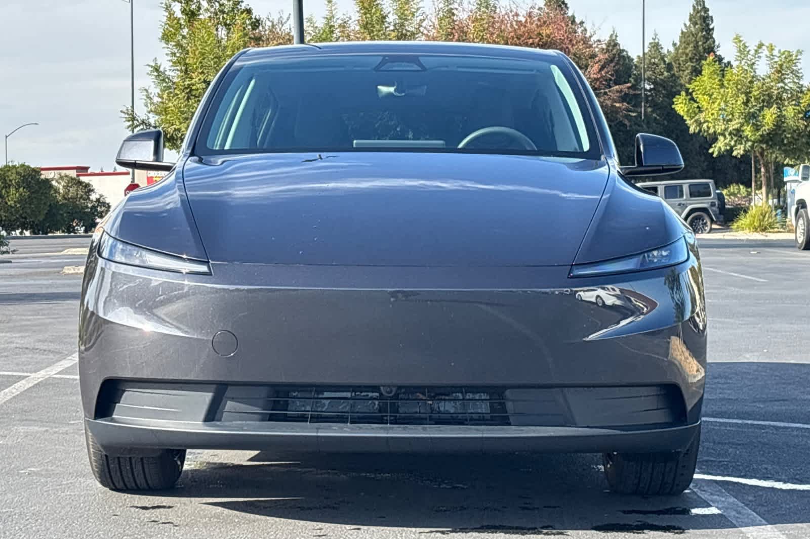 Used 2026 Tesla Model Y 2WD image 10