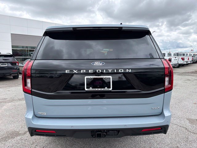 New 2027 Ford Expedition Max Active RWD image 6