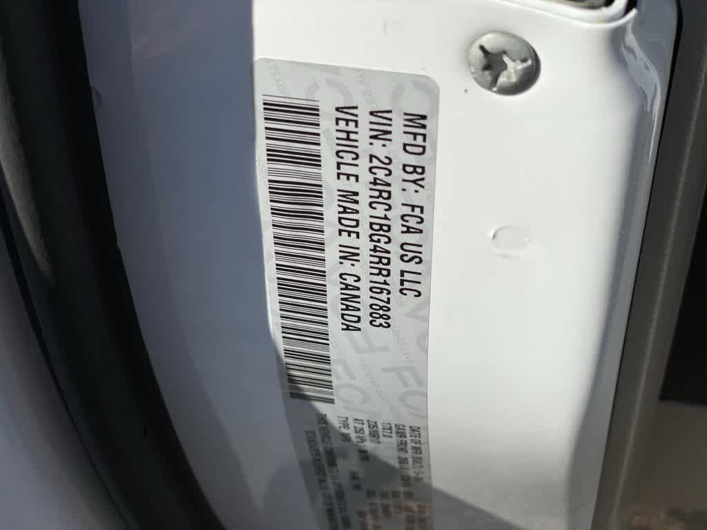 Used 2024 Chrysler Pacifica Touring-L FWD image 28