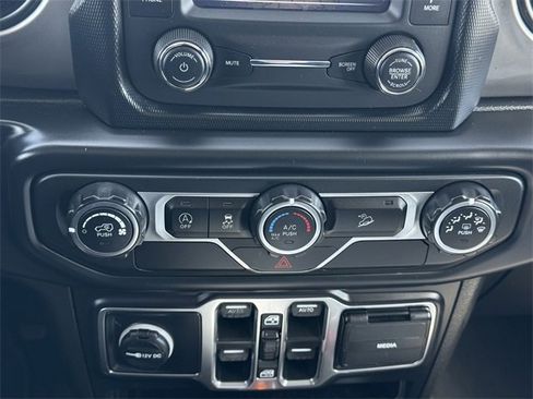 Used 2019 Jeep Wrangler Unlimited Sport S image 10