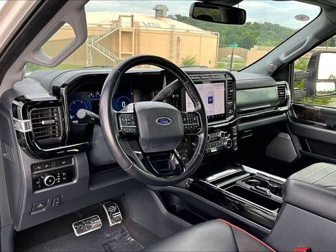 Used 2024 Ford F350 Lariat w/ Lariat Ultimate Package AWD/4WD image 5