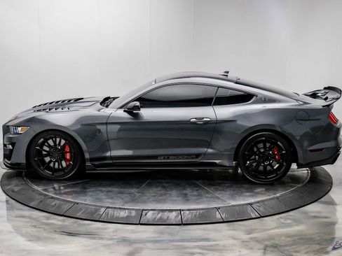 Used 2021 Ford Mustang Shelby GT500 w/ Technology Package image 9