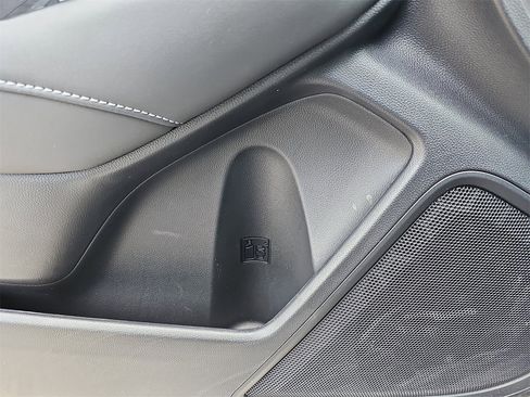 Certified 2025 Subaru Outback Premium w/ Popular Package #1A image 29