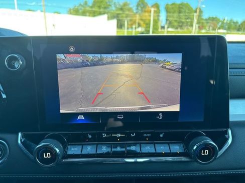 Certified 2023 Chevrolet Colorado LT w/ LT Convenience Package II image 21