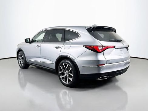 Used 2023 Acura MDX SH-AWD w/ Technology Package image 4