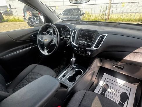 Used 2021 Chevrolet Equinox LT AWD/4WD image 17