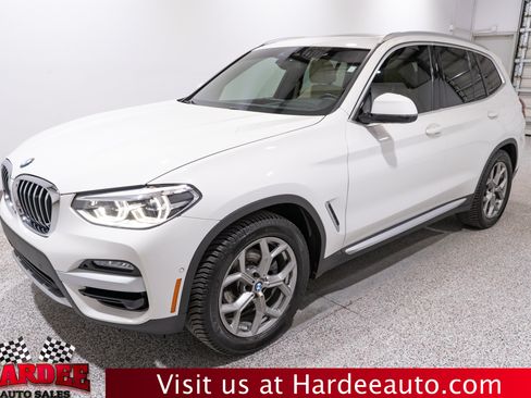 Used 2021 BMW X3 sDrive30i w/ Executive Package RWD image 2