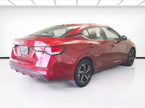 Used 2024 Nissan Sentra SV image 4