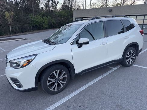 Used 2021 Subaru Forester Limited w/ Popular Package #3 image 1