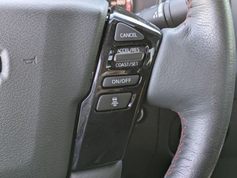 Used 2023 Nissan Frontier Pro-X w/ Pro Convenience Package image 24