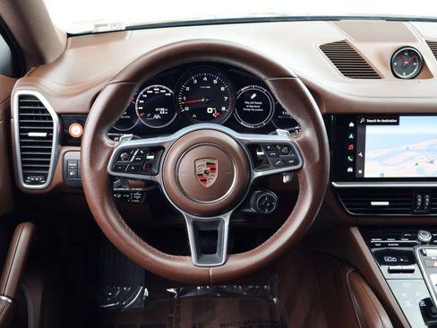 Certified 2023 Porsche Cayenne Platinum Edition AWD/4WD image 15