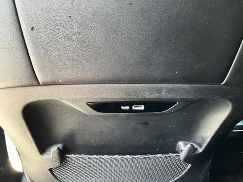 Used 2025 Chrysler Pacifica Select FWD image 31