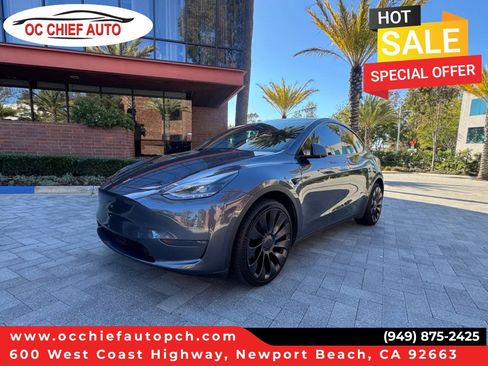 Used 2024 Tesla Model Y Performance AWD/4WD image 1