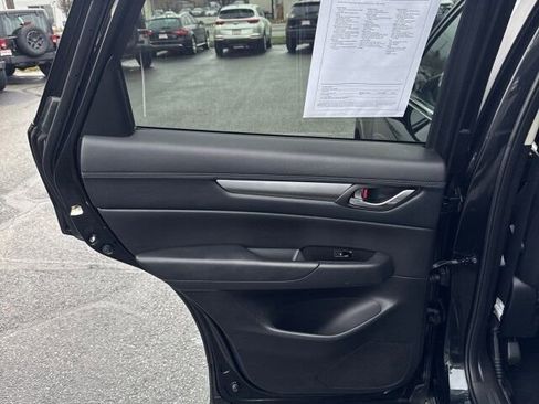 Used 2021 MAZDA CX-5 Touring image 11