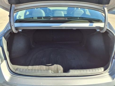 Used 2025 Hyundai Elantra Limited image 11