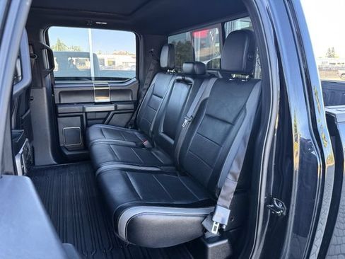 Used 2017 Ford F150 Raptor w/ Equipment Group 802A Luxury AWD/4WD image 18