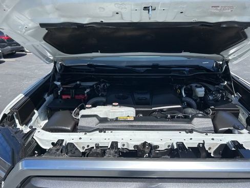 Used 2025 Toyota Tundra Limited w/ Power Package AWD/4WD image 15