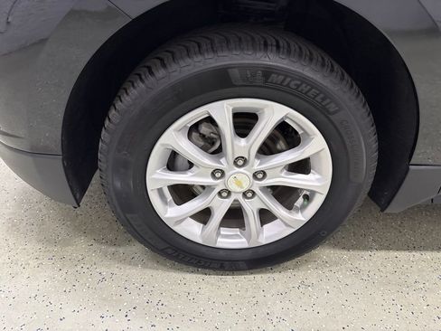 Used 2020 Chevrolet Equinox LT AWD/4WD image 11