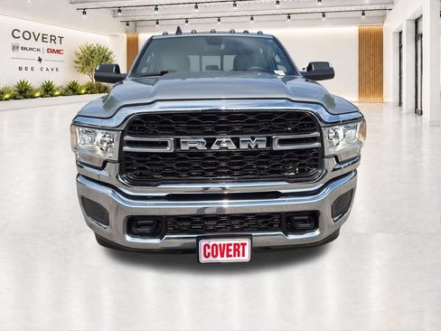 Used 2022 RAM 3500 Tradesman AWD/4WD image 3