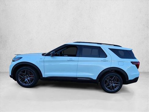 New 2026 Ford Explorer ST-Line w/ ST-Line Street Pack image 5