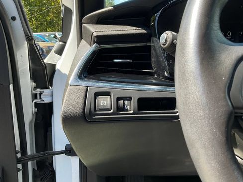 Used 2024 Cadillac XT6 Premium Luxury w/ LPO, Floor Liner Package AWD/4WD image 13