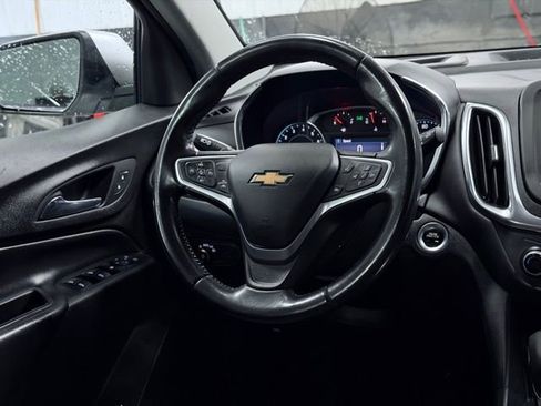 Used 2022 Chevrolet Equinox LT AWD/4WD image 23
